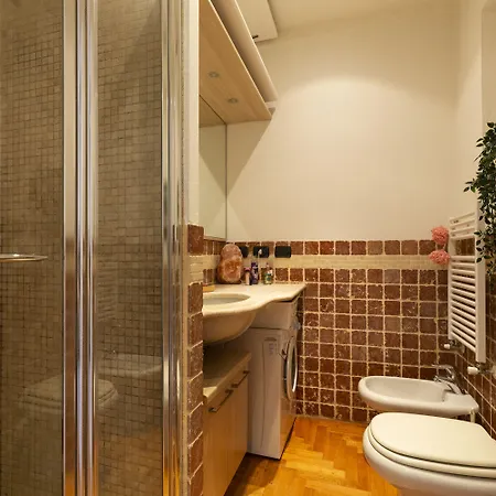 Pit Stop - Navigli Apartman