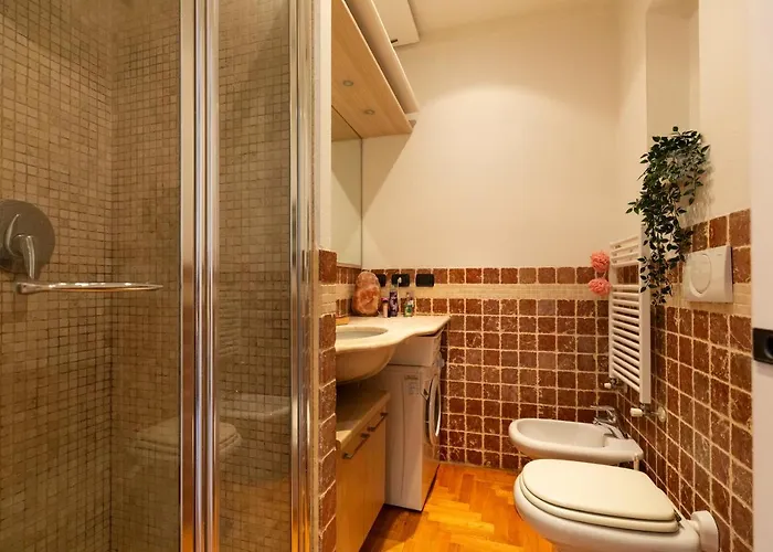 Pit Stop - Navigli * Milão