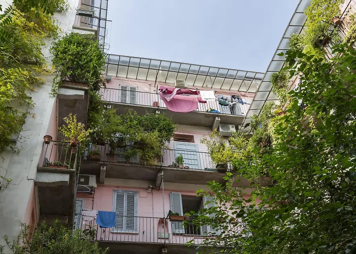 Pit Stop - Navigli * Milão