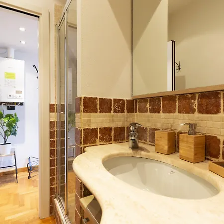 Pit Stop - Navigli Appartement